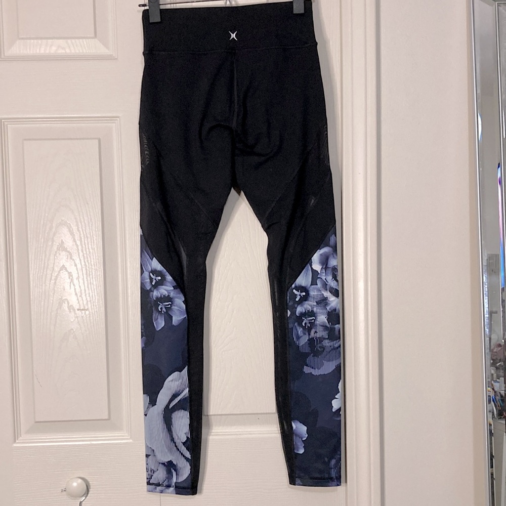 EXPRESS EXP Core Performance Leggings - Picture 2 of 4